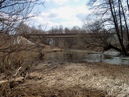 Коломенка у моста дороги на Запрудный (фото 99-го года)
