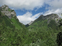 долина, ведущая к Багайскому перевалу