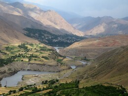 река Зерафшан Zerafshan river
