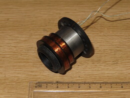 heat switch magnet with Nb shield and compensation coil