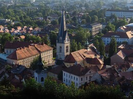 27 ����, �������