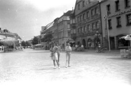 , 10 