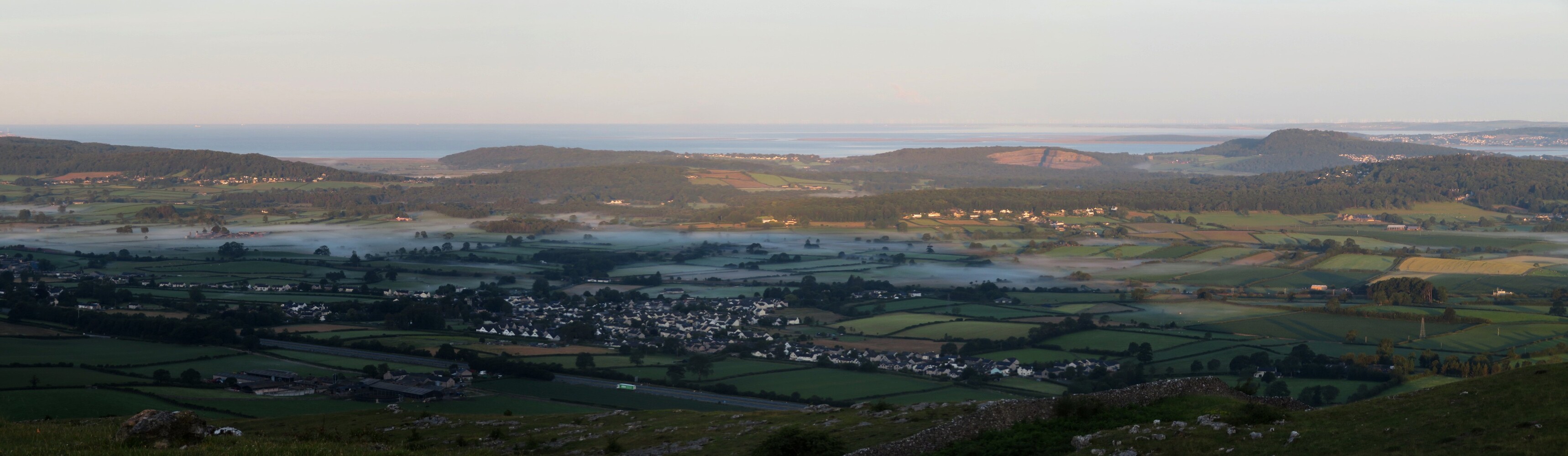    .    -    , Warton Crag, Heald Brow, King Williams Hill, Arnside Knott