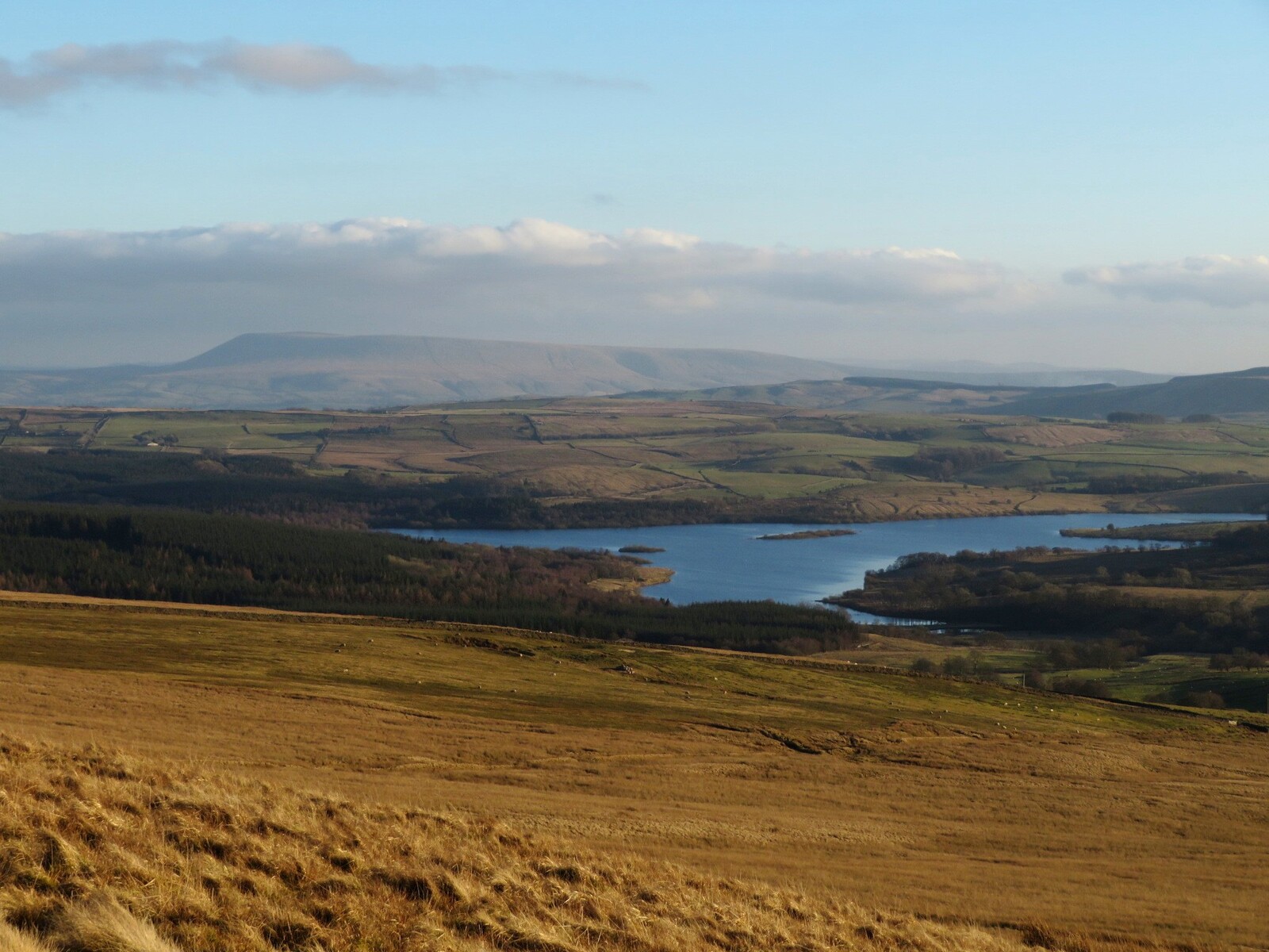 Stocks Reservoir   Pendle Hill