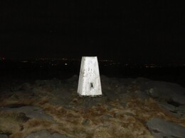  Wards Stone (560m)