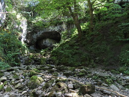Great Douk cave
