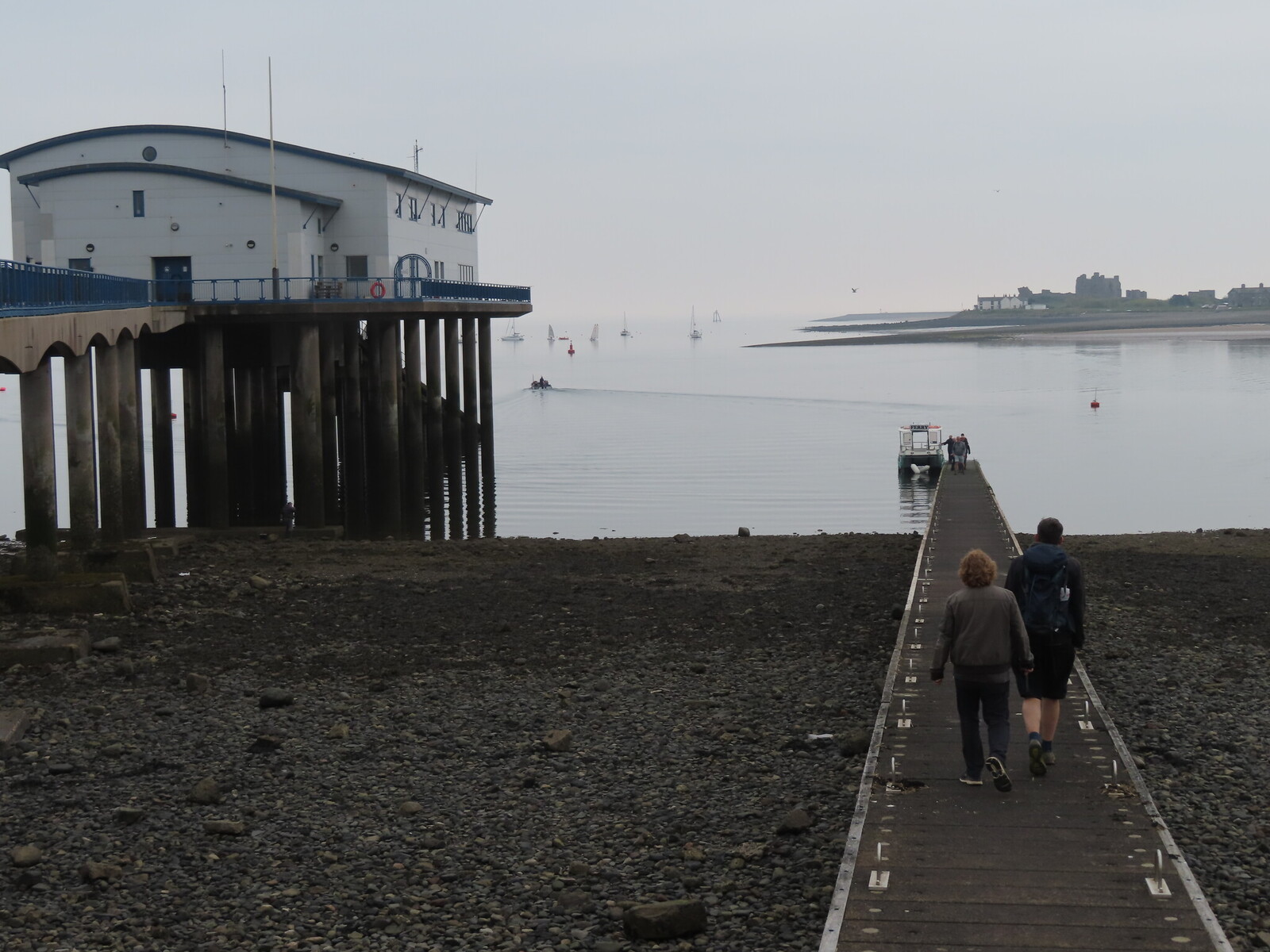    Piel ferry to Piel island