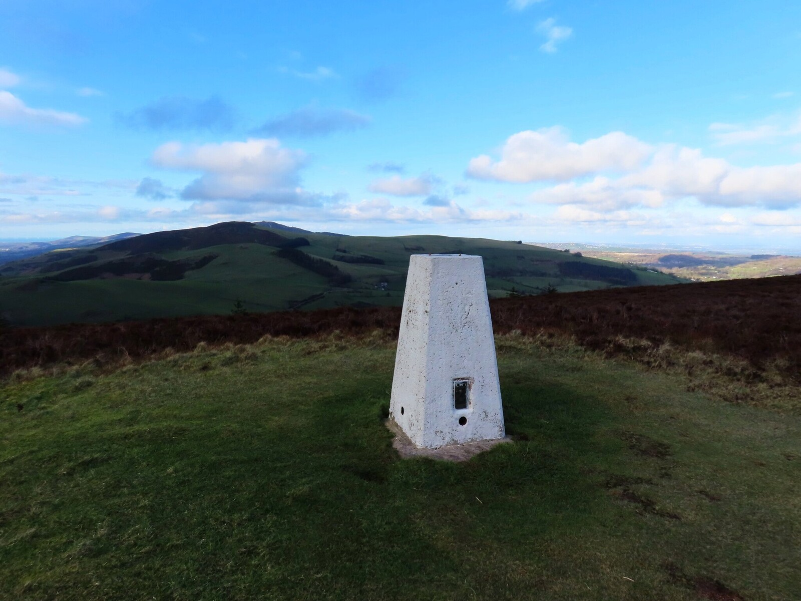  Moel Gyw (467m)