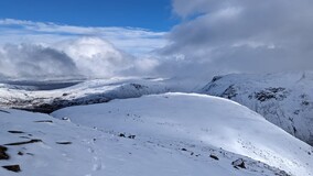 Descent to Black Sail pass -- ph: Seth